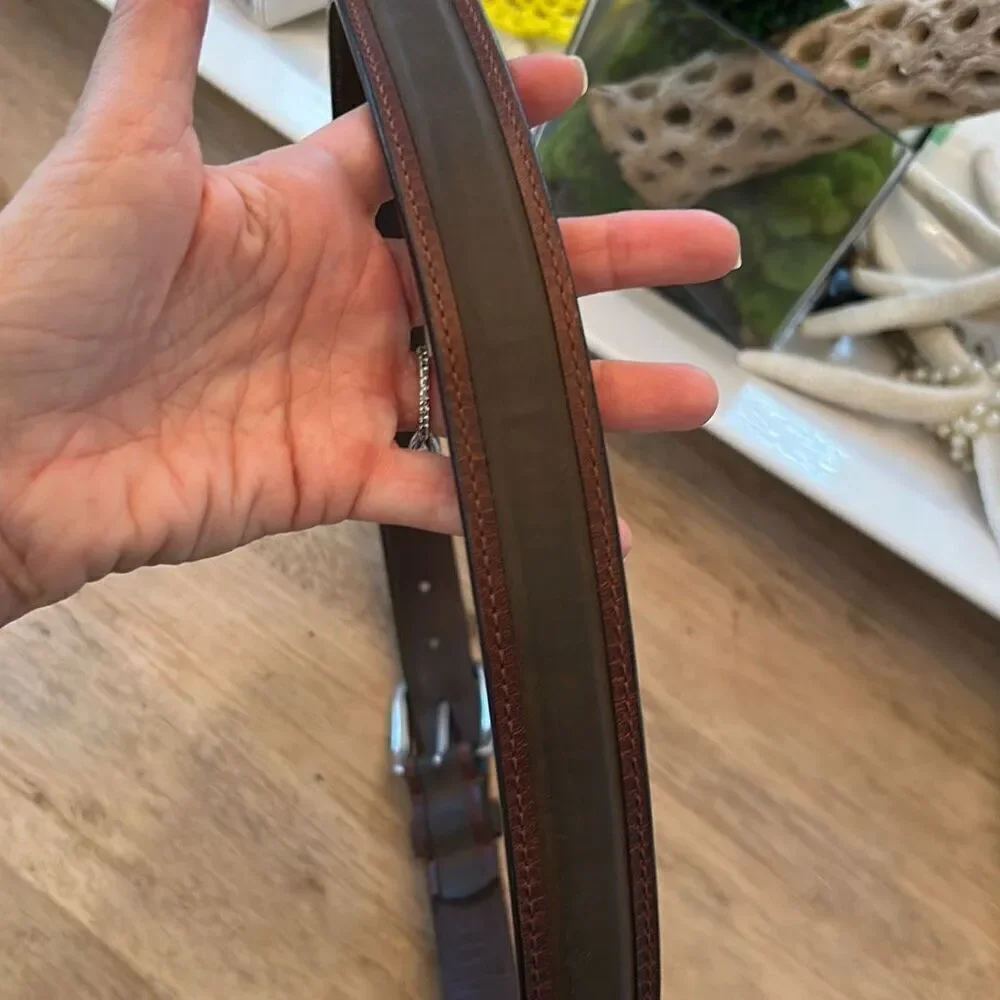 Columbia dark brown men's leather like belt size 42